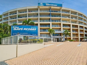 Rays Resort