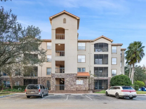 1371 Tuscan Terr. #3103