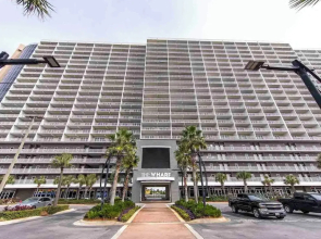 Laketown Wharf #1126 by Resort Collection