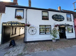 Fleur De Lys Bed & Breakfast