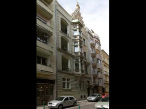 Abt Apartments