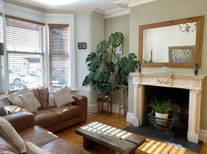 Sunny Three Bed House in Southville with Garden