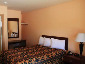 Gold Trail Motor Lodge