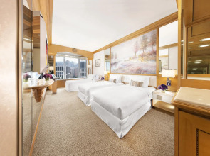 Отель Regal Hongkong