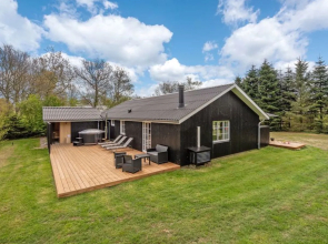 "Ellinore" - 7km from the sea in Western Jutland