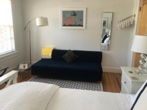 SEVEN - Shelter Island Guest House