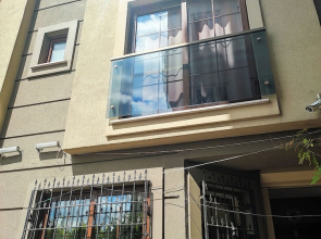 Emir Palas Konaklama