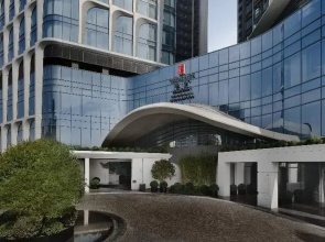 HUALUXE Shenzhen Bao'an by IHG