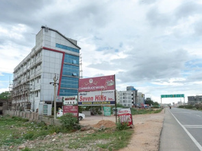 Hotel 7 Hills Inn