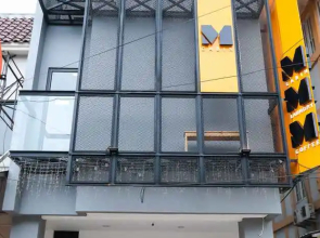 M Cabin Karawaci