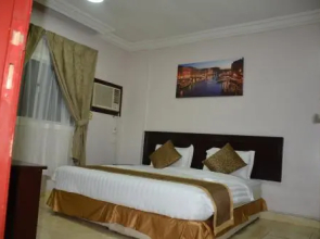 4Rent Hotel Suites (Al Rouda)