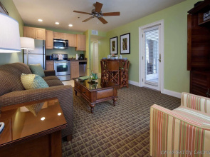 Holiday Inn Club Vacations at Bay Point Resort