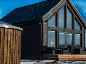 Seashore Holiday House