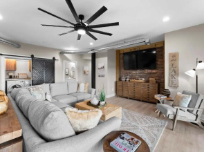 Keenan Beach W/beach, Heated Pool & Game Room