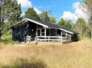8 Person Holiday Home in Albaek-by Traum