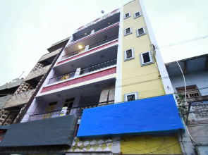 OYO 17156 Sri Jayaram Lodge