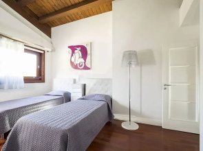Villa in Agrigento Near Valley of the Temples