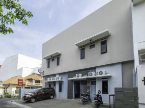 OYO 2260 Zleepy Sasana Budaya