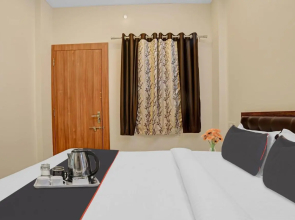 Collection O 90040 Hotel Riddhi Siddhi