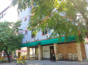 SeaHouse TopDeck Hotel Maldives