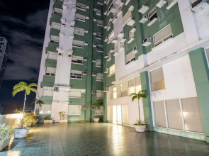 Gilmore Tower Suites By SMS Hospitality