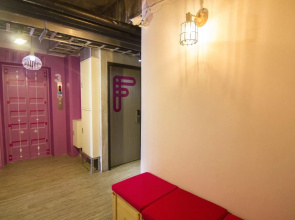 Uno Backpackers Inn