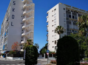 Skol 318C by Completely Marbella