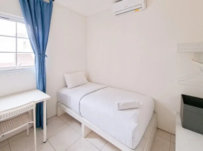 Modern 4Br Apartment At Guest House Vanya Park