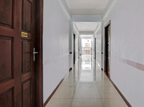 Hotel O Pondok Anggrek Syariah