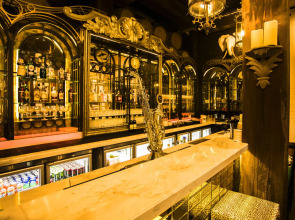 ONOMO Hotel Waterfront