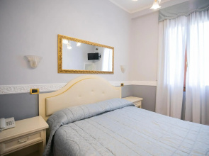 Hotel Riviera