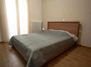 Cozy 2BD apartment near Old Town of Nafplio