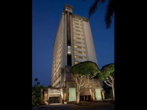 The Huntley Hotel
