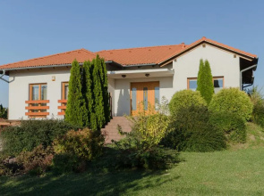 Villa Corvina