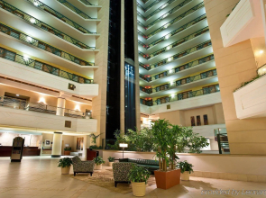 Embassy Suites by Hilton Indianapolis Downtown