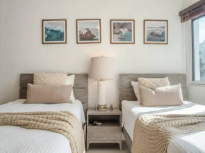 Spacious3BR*Private Rooftop/Jacuzzi*Great location