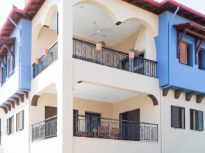 Roxani's Apartments