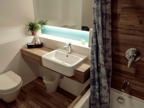 VIP Hotel (SG Clean Certified)