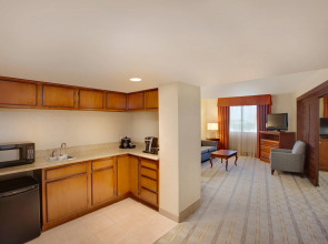 Holiday Inn Express Dallas Medical-Market Center by IHG