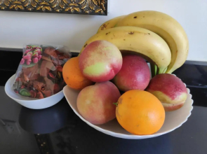 La Marina Luxury Apartment Fully Furnished Free WiFi, High Standard Residence, Swimming Pool View, Amazing Prime Location Close to Restaurants, Transport, Beach