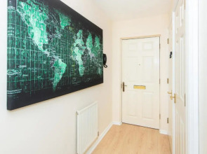 Escape The Matrix - 2 Bed Flat in City Centre