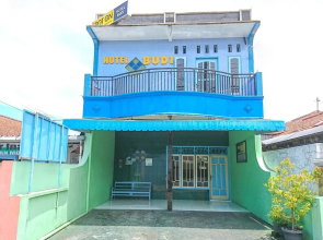 Hotel Budi by OYO Rooms