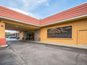 Quality Inn & Suites Palatka Riverfront