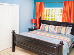 Skyview Manor Guest Apartments