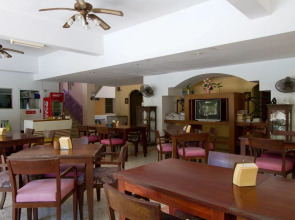 Sawasdee Place Hotel