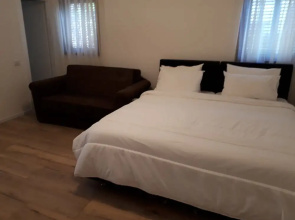 Etty's Hous - Boutique Hotel