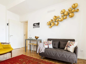 Dot Oporto Flats by Porto City Hosts