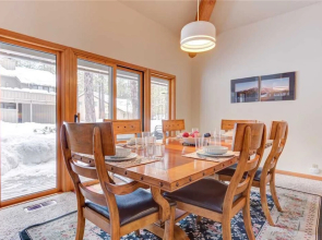 Awbrey Lane #7 by Village Properties at Sunriver