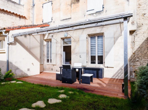 L'Agescy 1 - Charmant T2 - Jardin - Terrasse - centre-ville La Brèche - Wifi