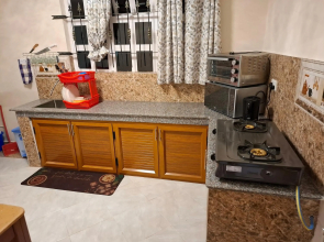 Rs villas share apartment for business man free wifi pool 100mts to the beach